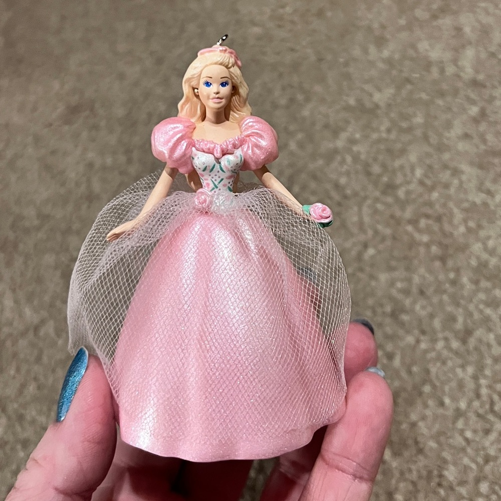 Hallmark Keepsake Ornament Holiday BARBIE Pink Collector's Series Christmas 1996